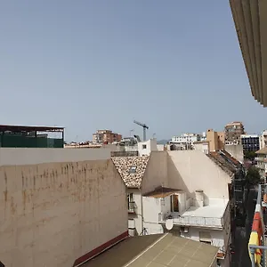 Cozy With Sea View Apartamento Fuengirola